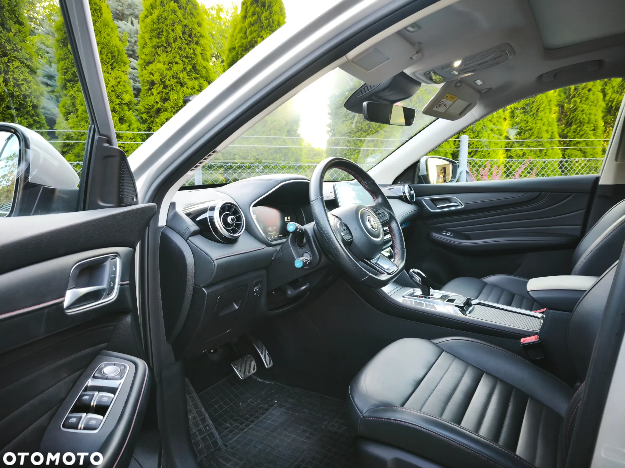 MG HS 1.5T-GDI Luxury - 12