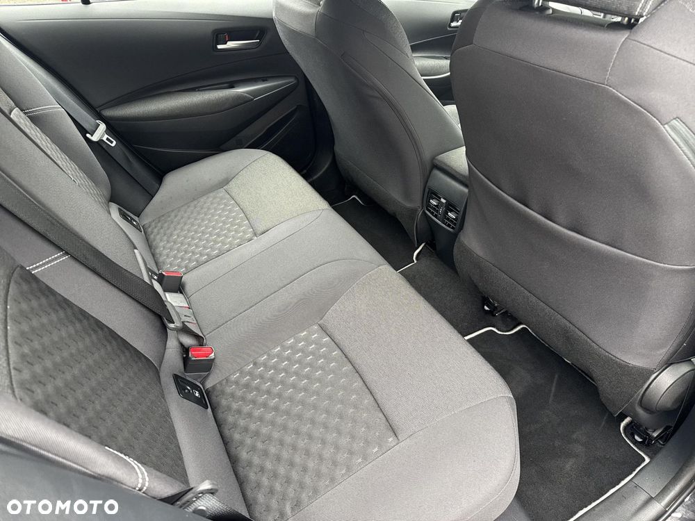 Toyota Corolla 1.8 Hybrid Comfort - 10