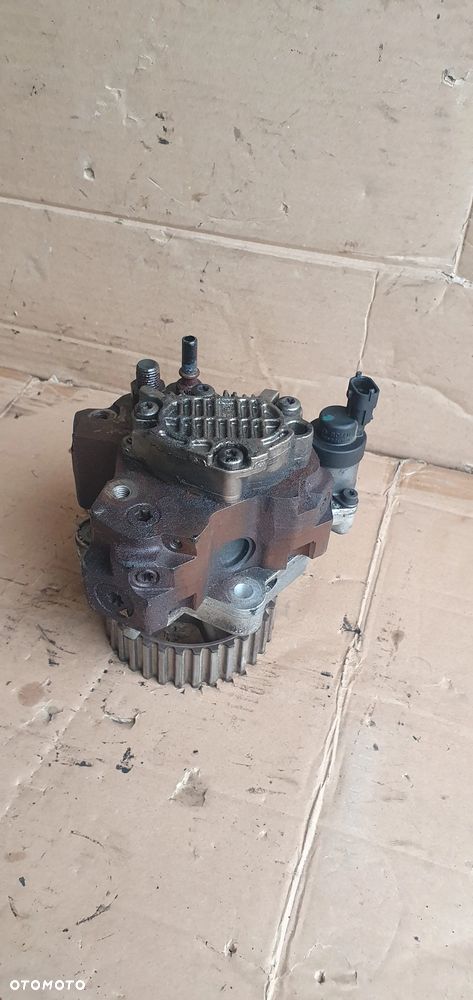 Pompa wtryskowa paliwa wysokiego ciśnienia Renault Scenic II 1.9 DCI 8200108225 - 6