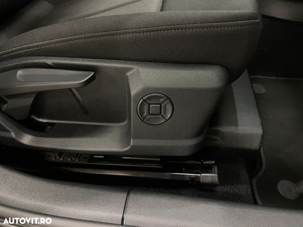 Audi A3 Limuzina 1.5 35 TFSI MHEV S tronic Advanced - 23