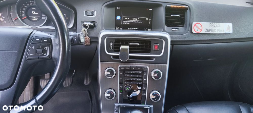Volvo V60 D4 Kinetic - 14