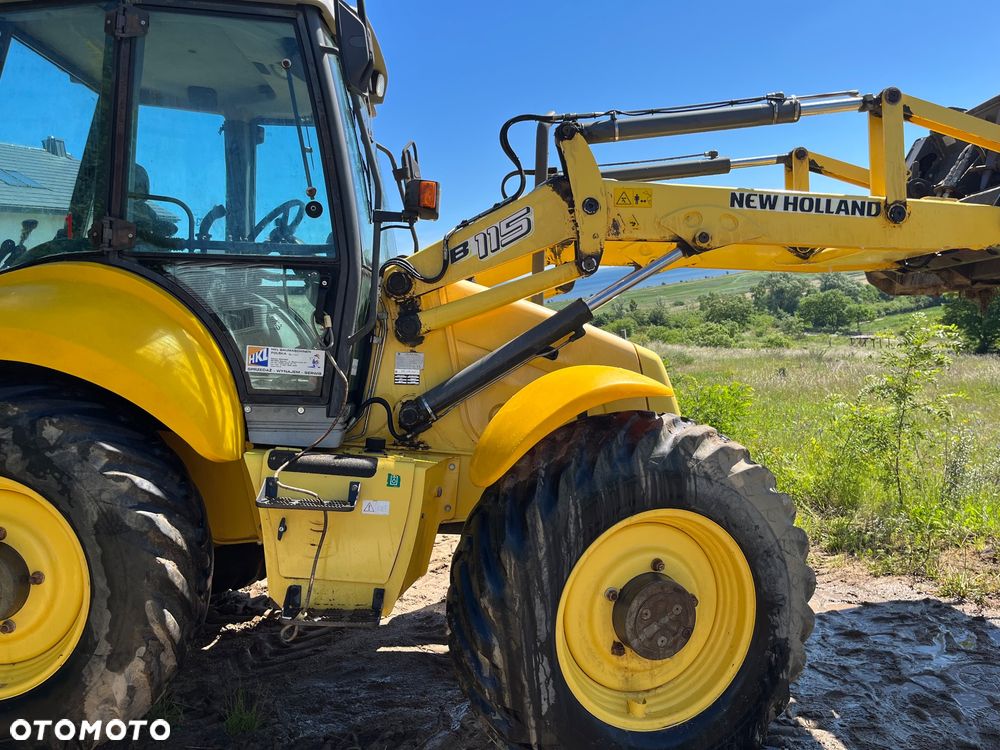 New Holland LB 115B - 14