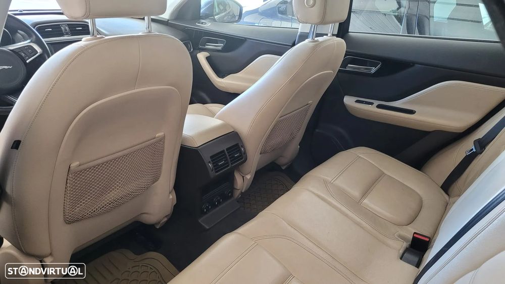 Jaguar F-Pace - 3