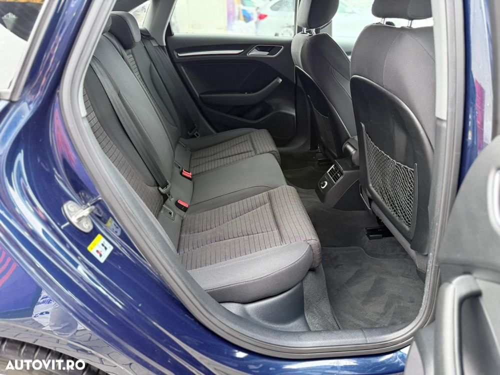 Audi A3 ack 1.6 30 TDI Design - 29