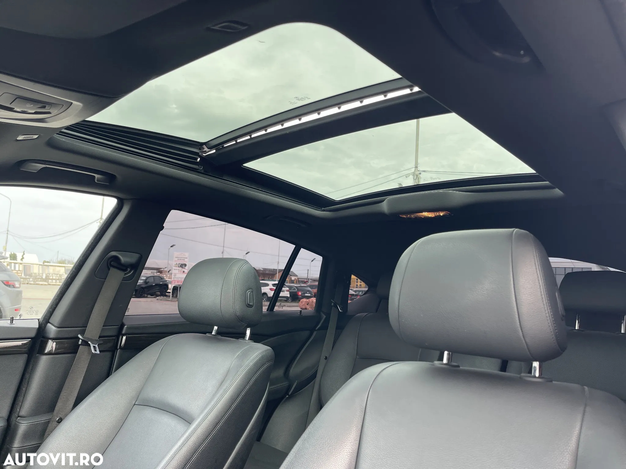 BMW Seria 5 520d - 8