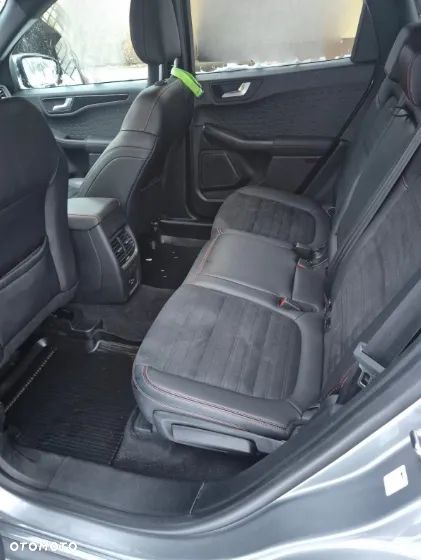 Ford Kuga 1.5 EcoBoost FWD ST-Line - 6