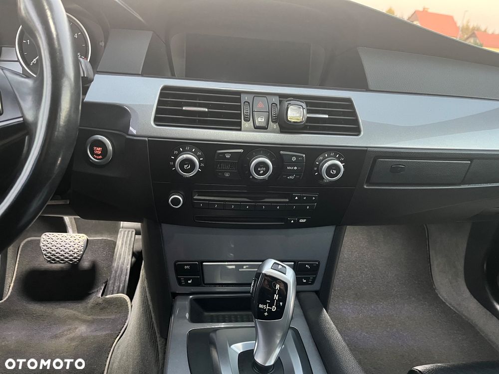 BMW Seria 5 530d - 11