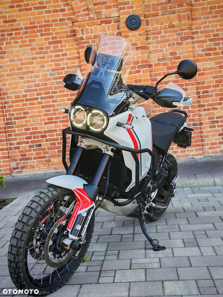 Ducati DesertX - 1