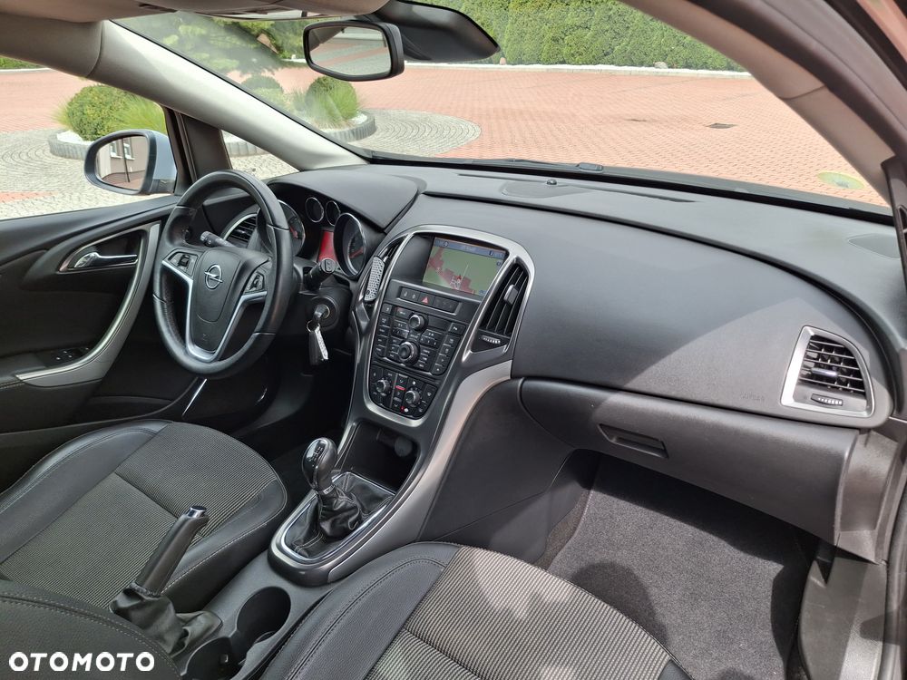 Opel Astra 1.7 CDTI Cosmo - 8