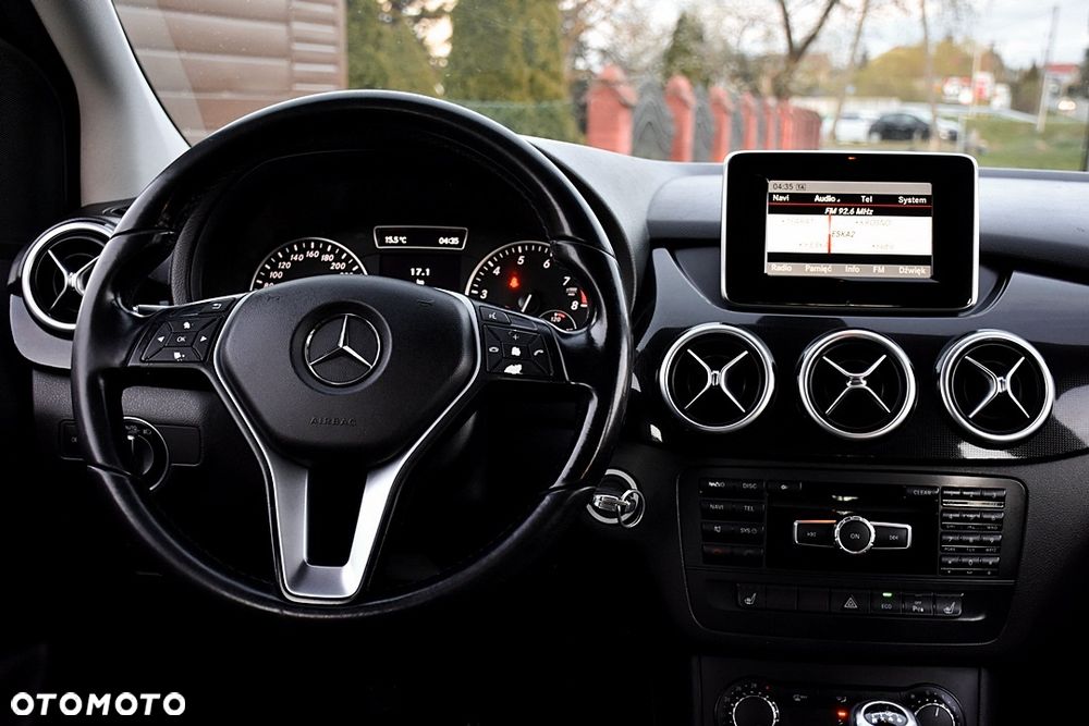 Mercedes-Benz Klasa B 180 BlueEFFICIENCY Edition Style - 5