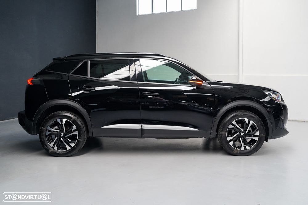 Peugeot 2008 1.2 PureTech Allure EAT8 - 7