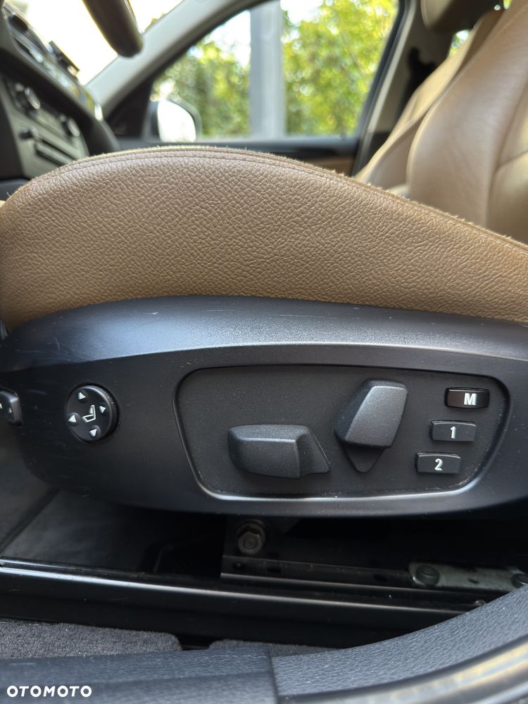 BMW X1 xDrive23d - 7