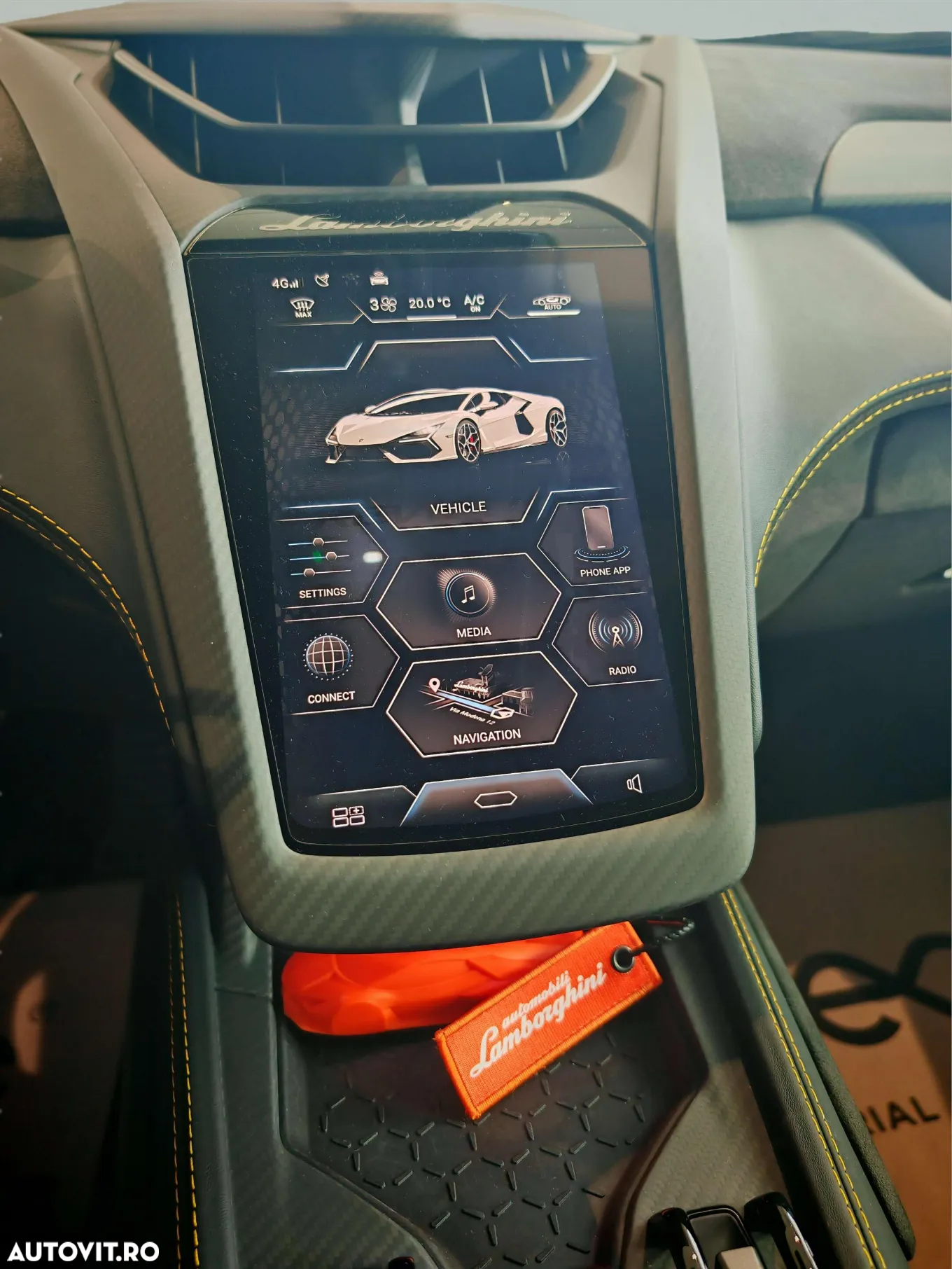 Lamborghini Revuelto - 20