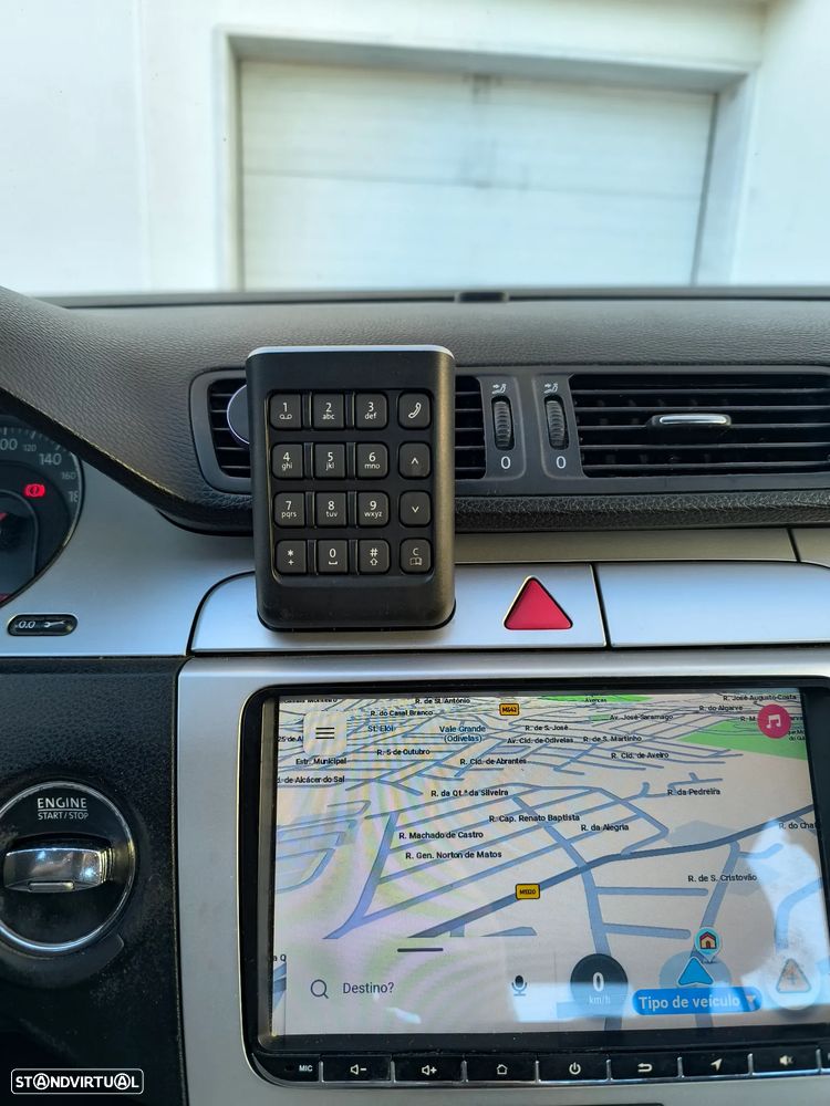 VW Passat 2.0 TDI Confortline - 25