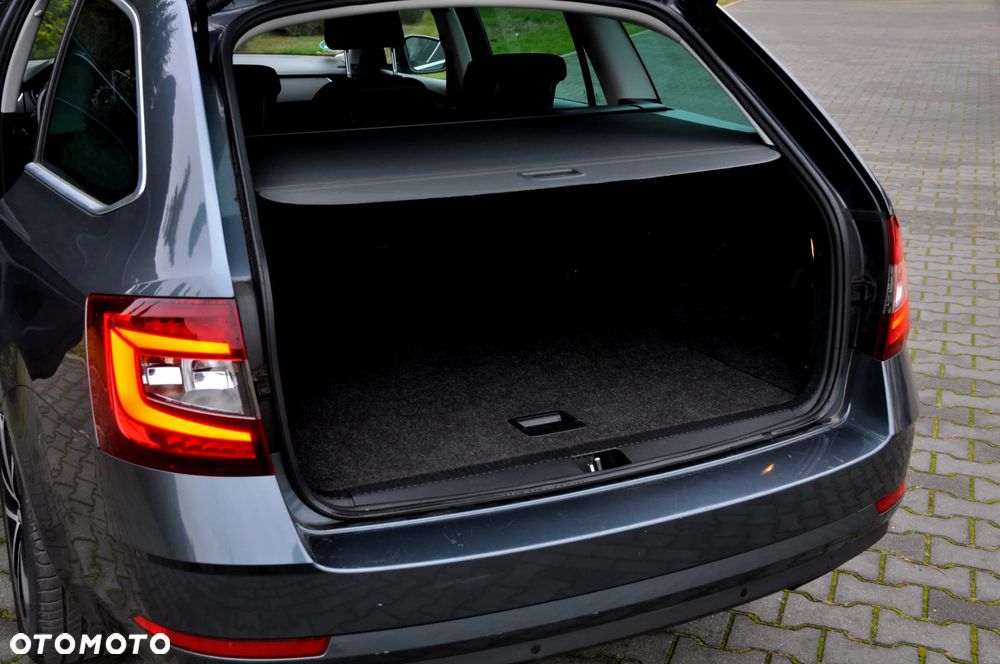 Skoda Octavia 1.5 TSI ACT DSG Style - 24