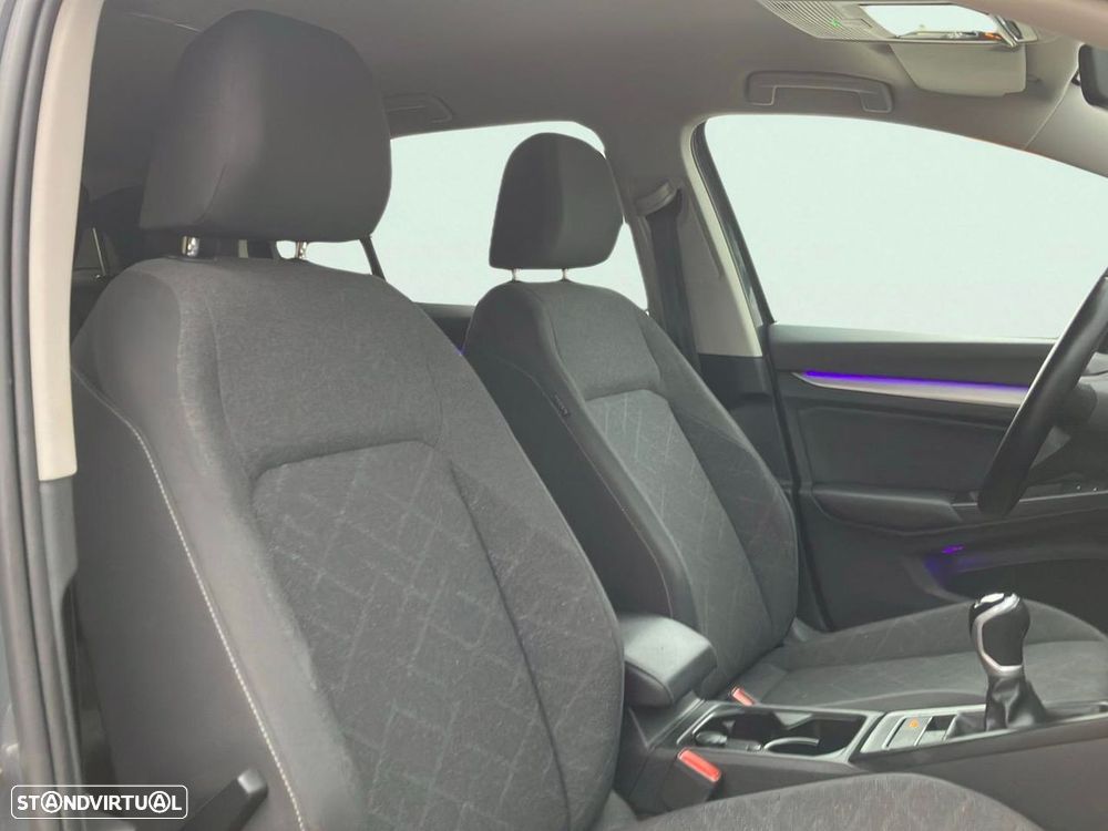 VW Golf 1.0 TSI Life - 14