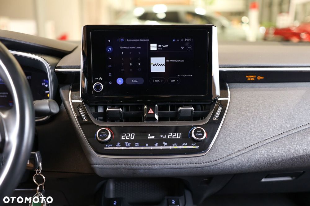 Toyota Corolla - 26