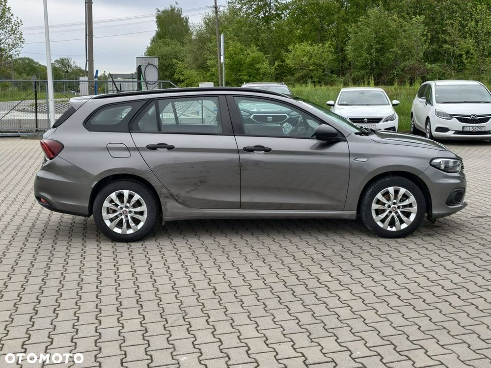 Fiat Tipo - 8