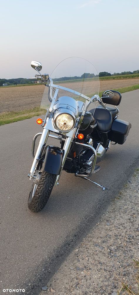 Harley-Davidson Touring Road King - 11