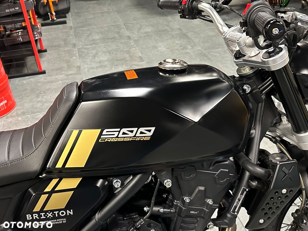 Brixton Crossfire - 15