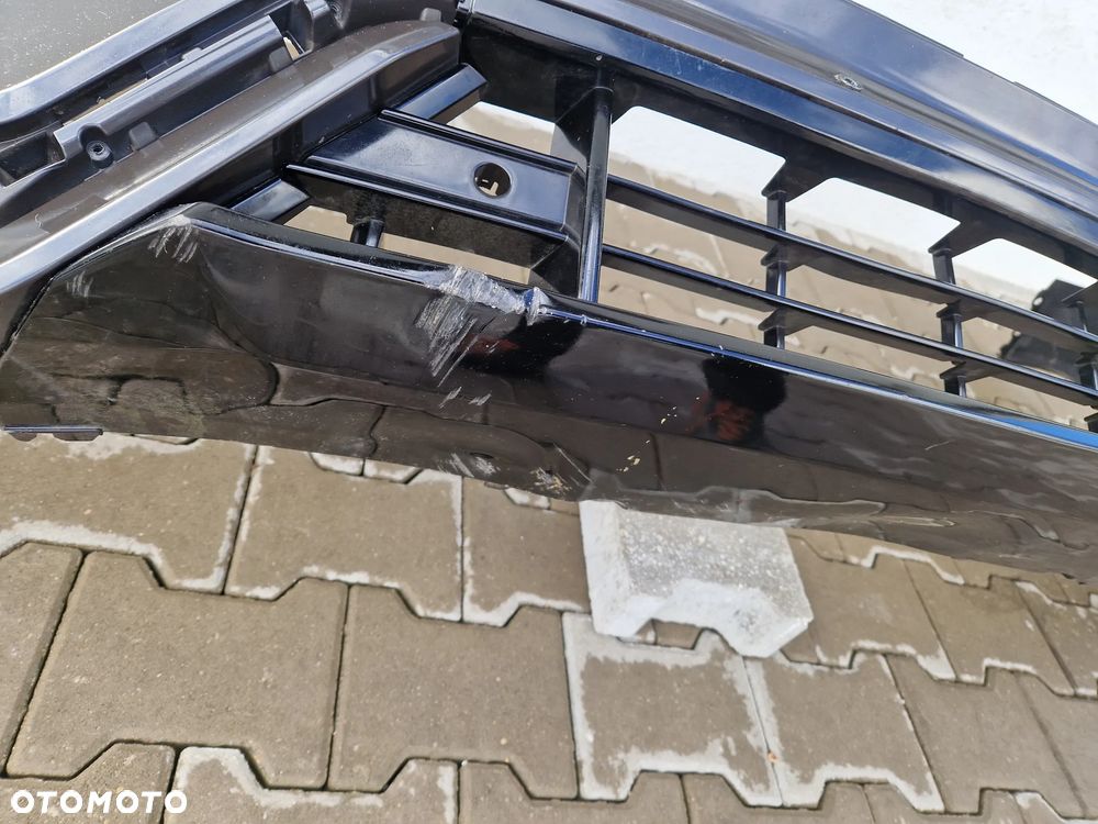 Zderzak Volvo Xc60 II R design lift 2021 - - 6