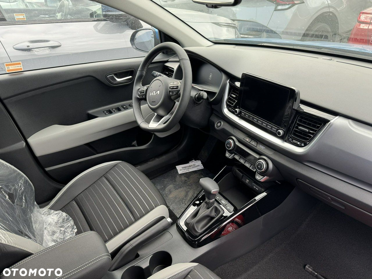 Kia Stonic - 8