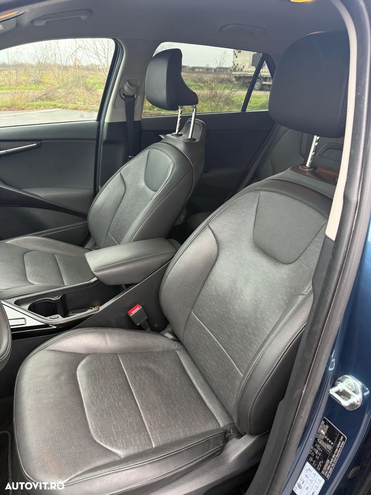 Kia Niro 1.6 GDI HEV 2WD OPF Aut. Spirit - 22