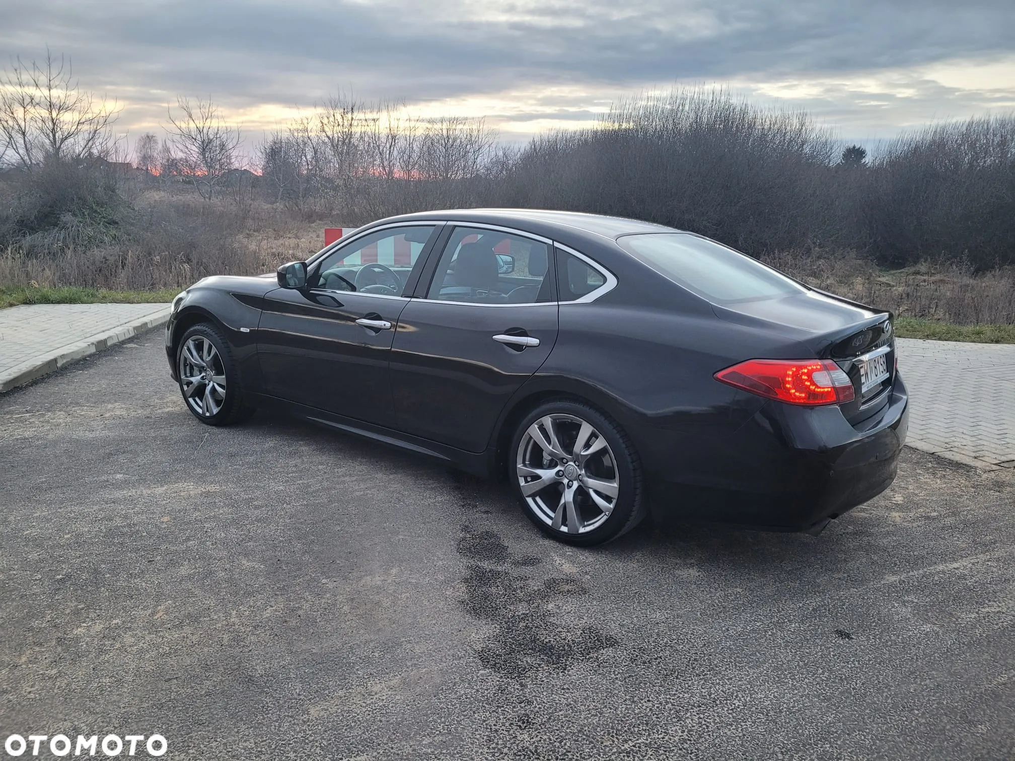 Infiniti M M37 S - 3