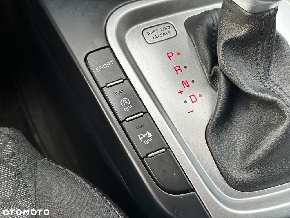 Kia Ceed 1.4 T-GDI L DCT - 15