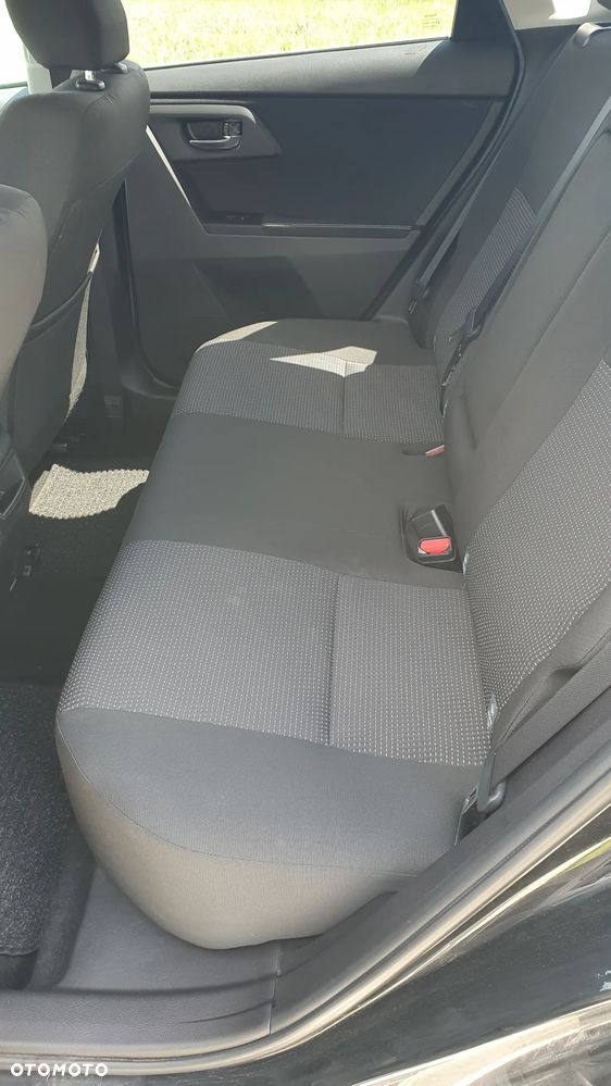Toyota Auris 1.6 Premium Start - 11