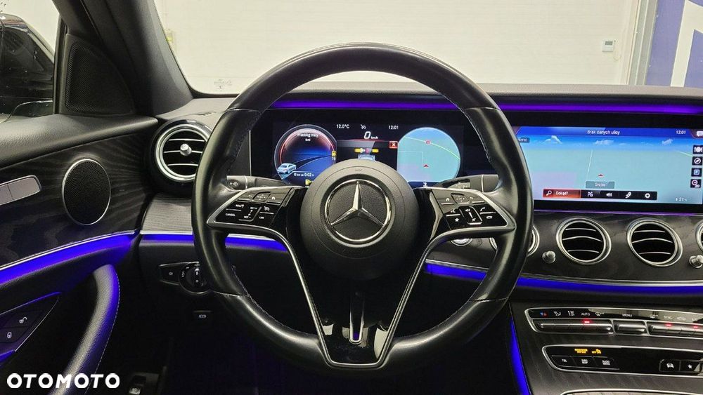 Mercedes-Benz Klasa E 220 d - 13