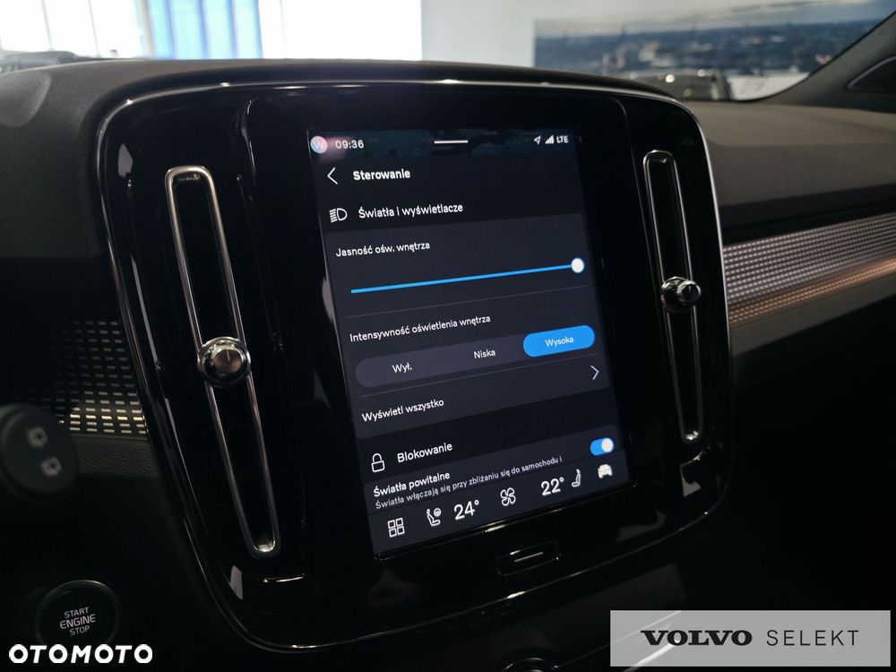 Volvo XC 40 - 22