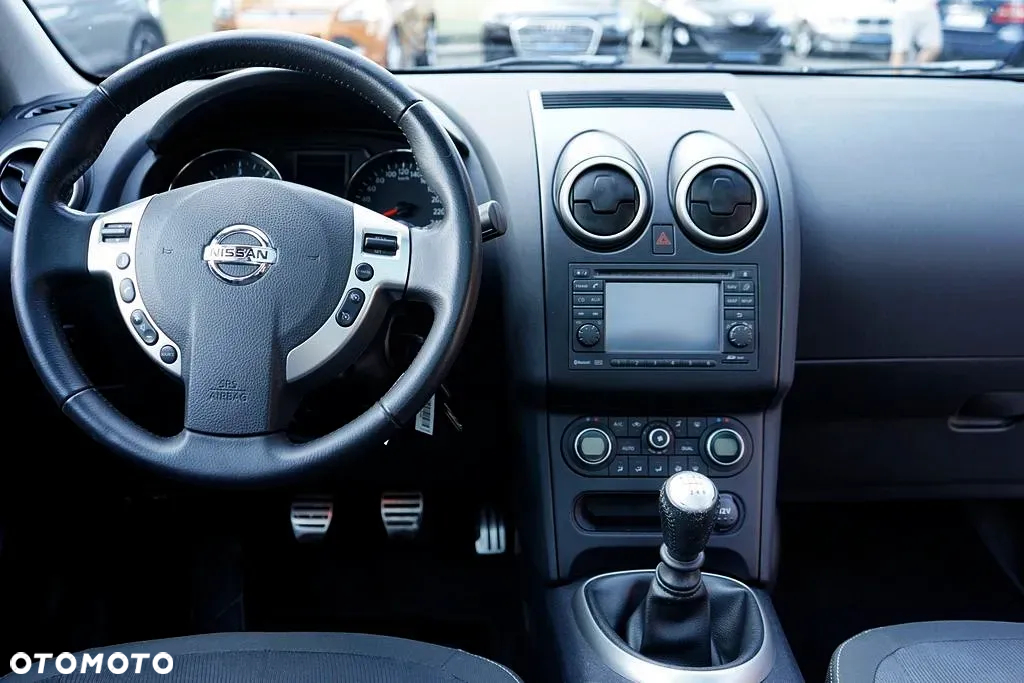 Nissan Qashqai+2 - 22