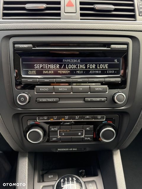 Volkswagen Jetta 1.2 TSI BlueMotion Technology - 14