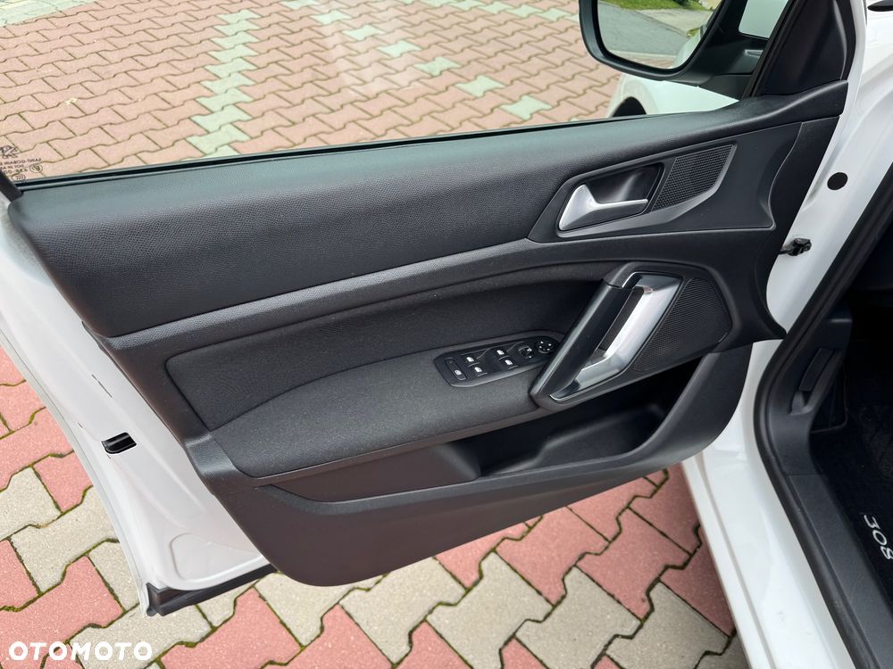 Peugeot 308 PureTech 130 Stop & Start Active - 17