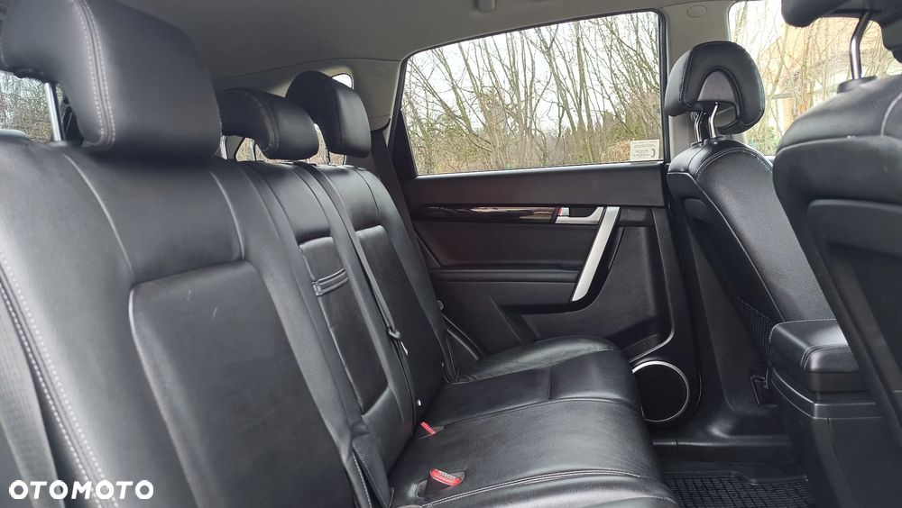 Chevrolet Captiva 2.2 D LT+ - 19