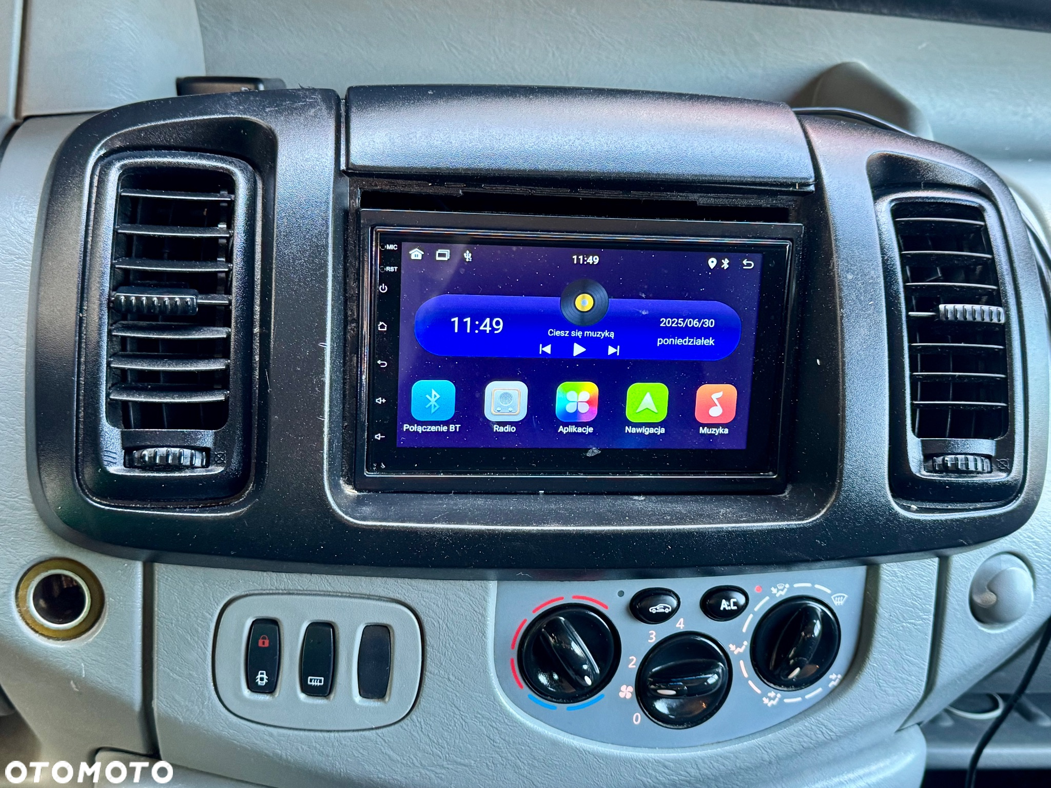 Renault TRAFIC - 17