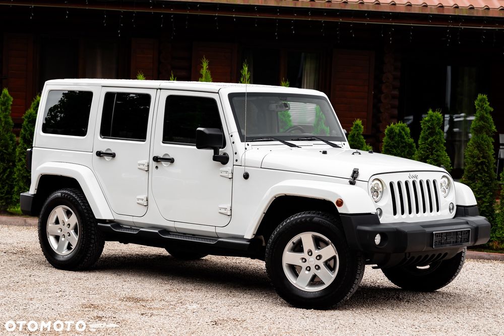 Jeep Wrangler Unlimited 3.6 Automatik Sahara - 8
