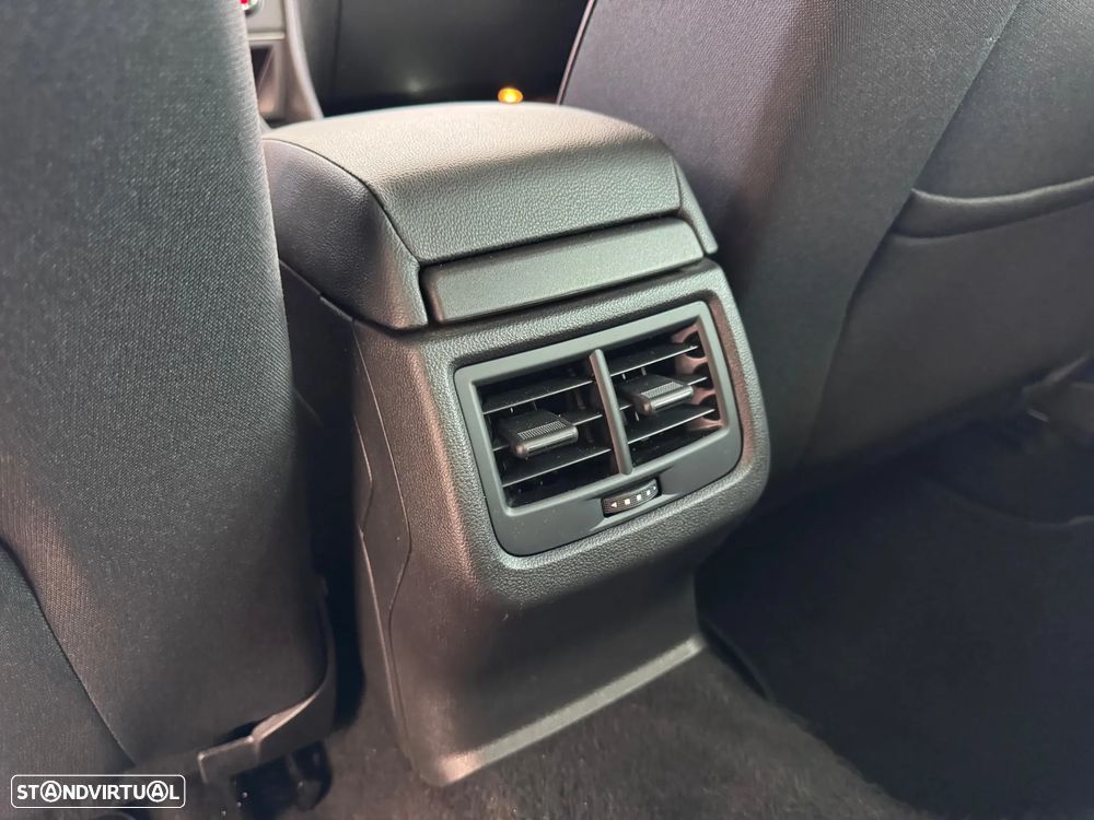 SEAT Leon ST 2.0 TDI FR S/S - 29