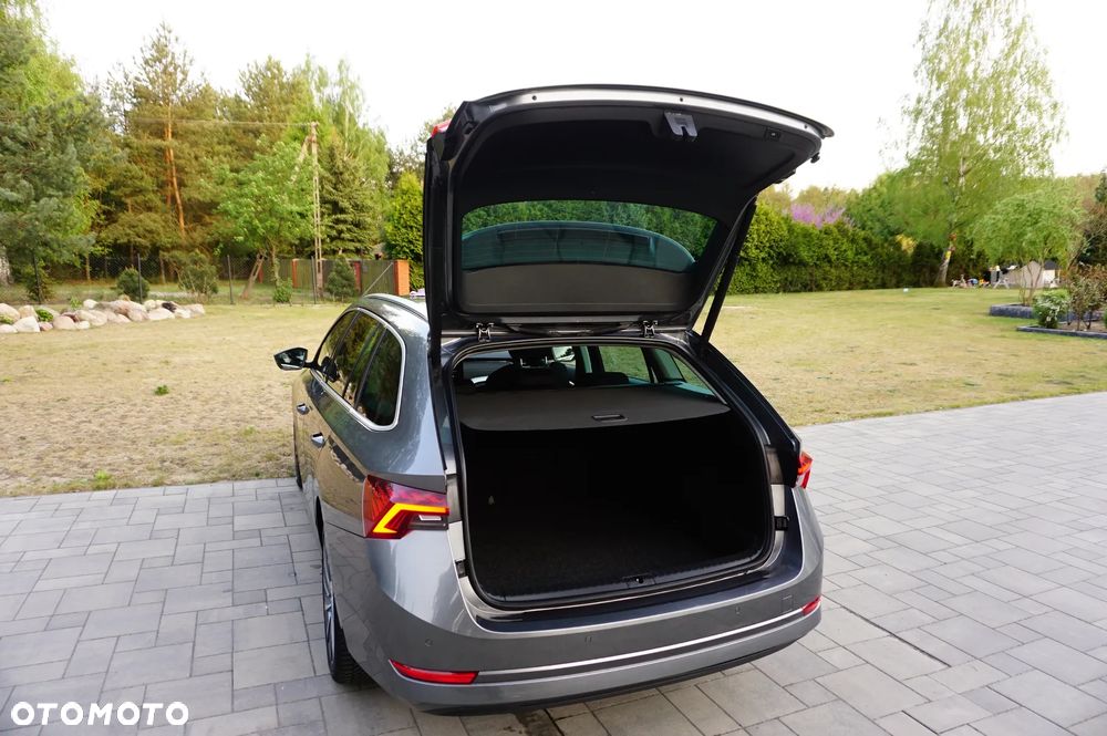 Skoda Octavia 1.5 TSI ACT Style - 21