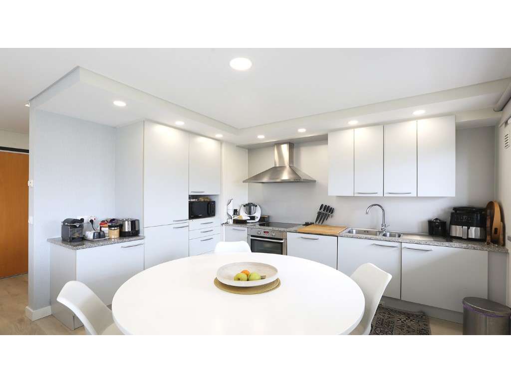 Magnífico Apartamento T2 mobilado e equipado na 2ª linha da Praia d... - Grande imagem: 4/20