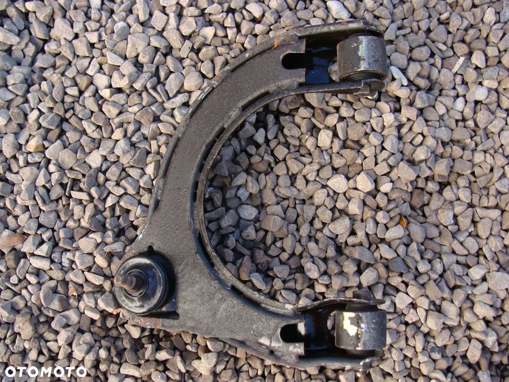 wahacz górny prawy mitsubishi eclipse 2g - 2