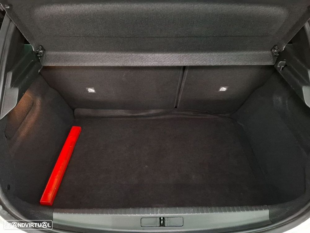 Opel Corsa 1.2 T GS - 23