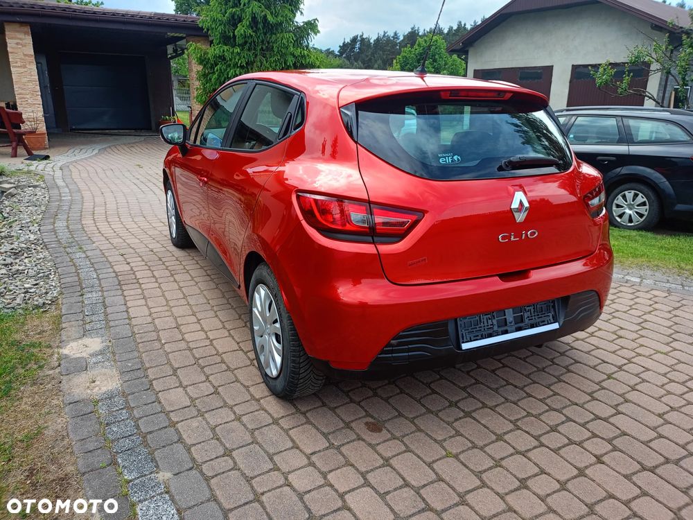 Renault Clio 1.2 16V 75 Expression - 6