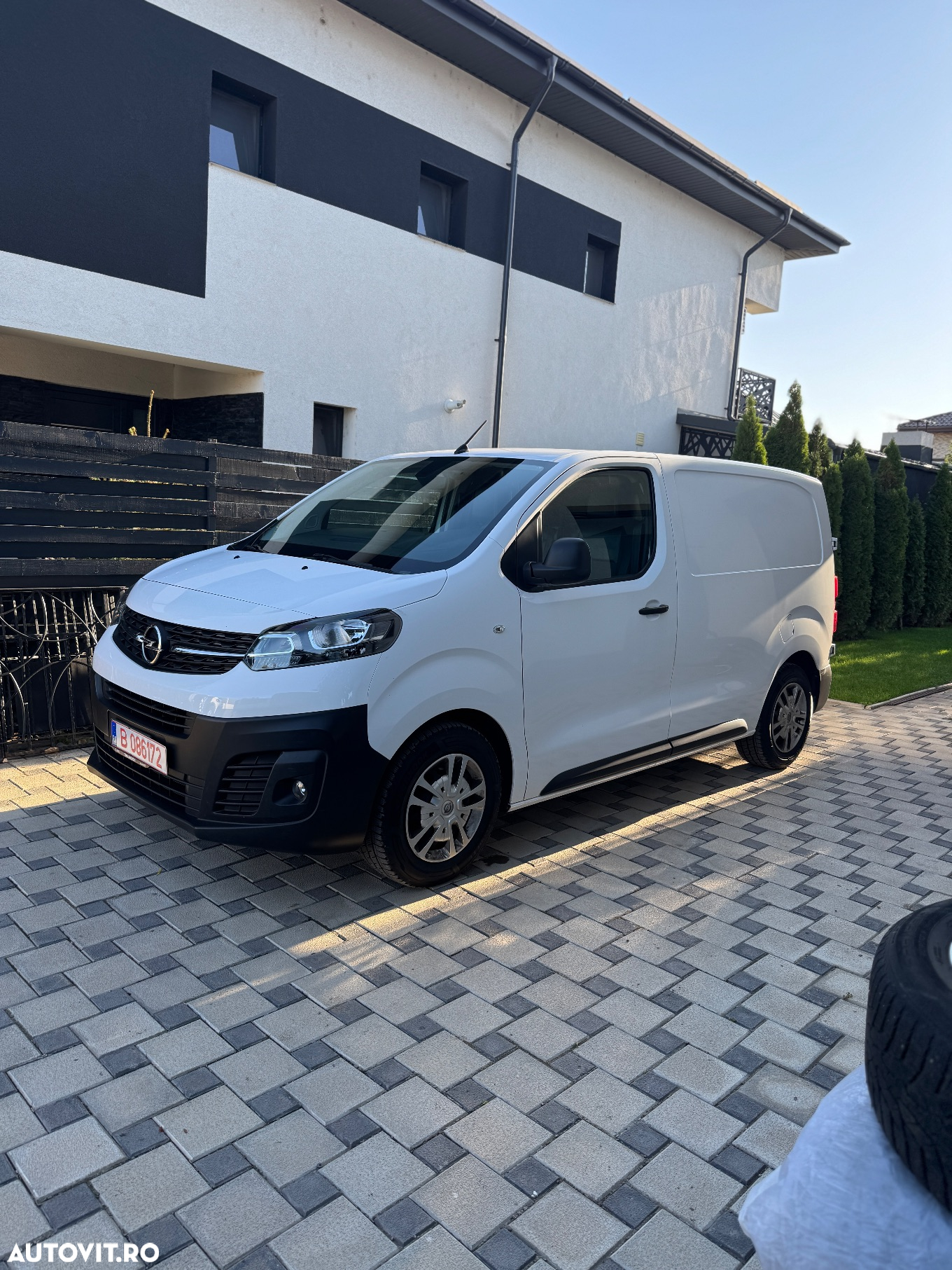 Opel Vivaro 1.5 CDTI 102CP Crew Van L1H1 (M) Sarcina Crescuta Essentia - 9