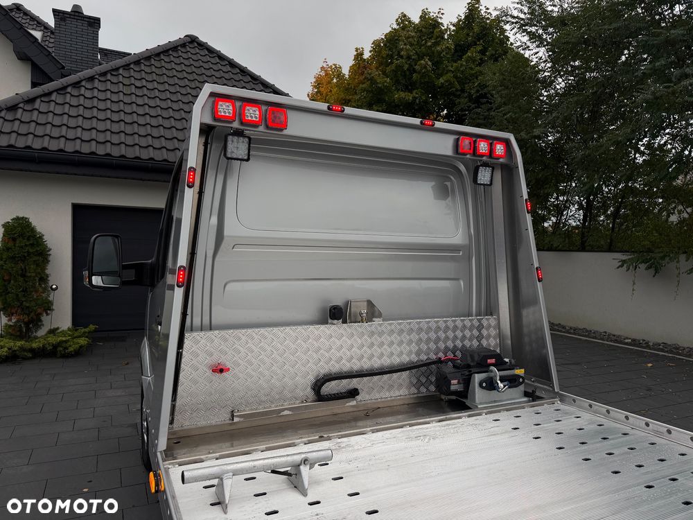 Mercedes-Benz Sprinter 316 - 18