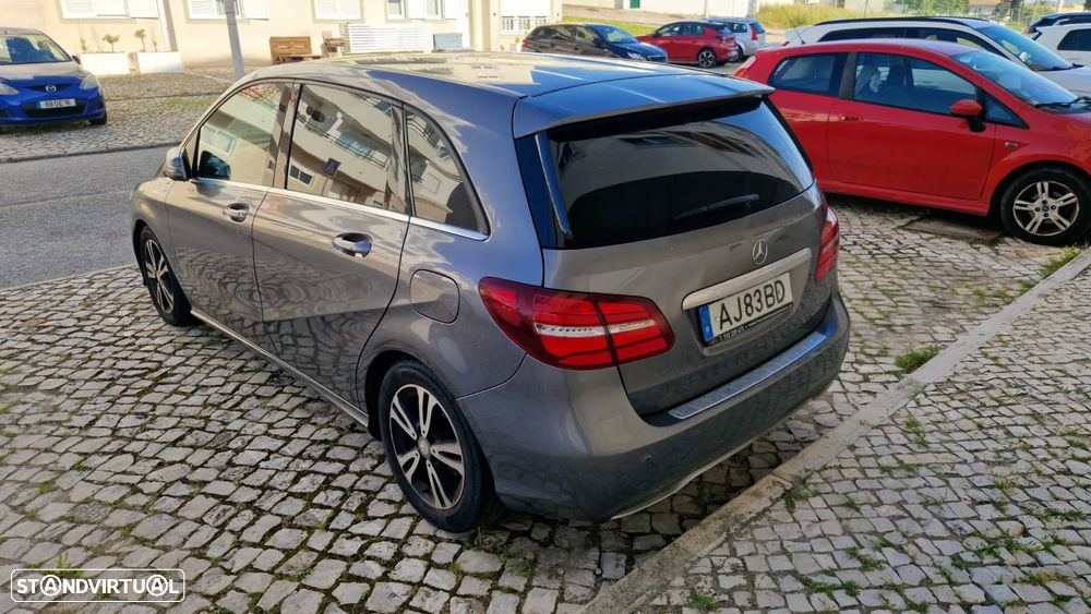 Mercedes-Benz B 180 (CDI) d Style - 4