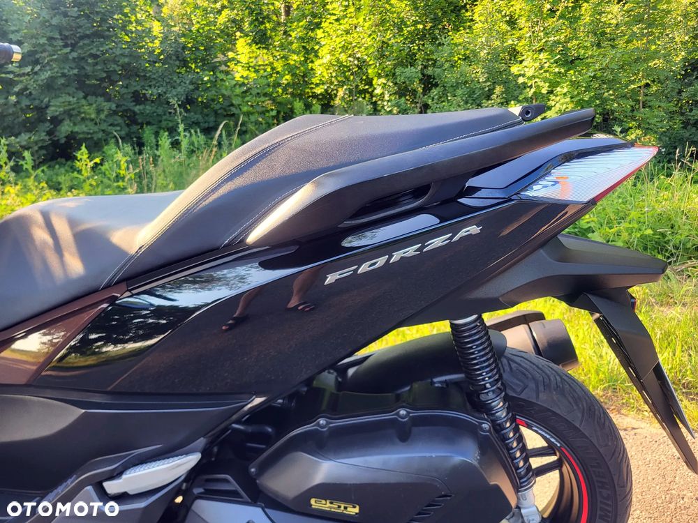 Honda NSS - 14