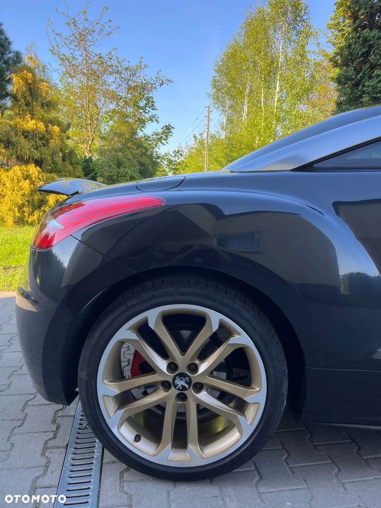 Peugeot RCZ 2.0 HDi FAP 165 - 13