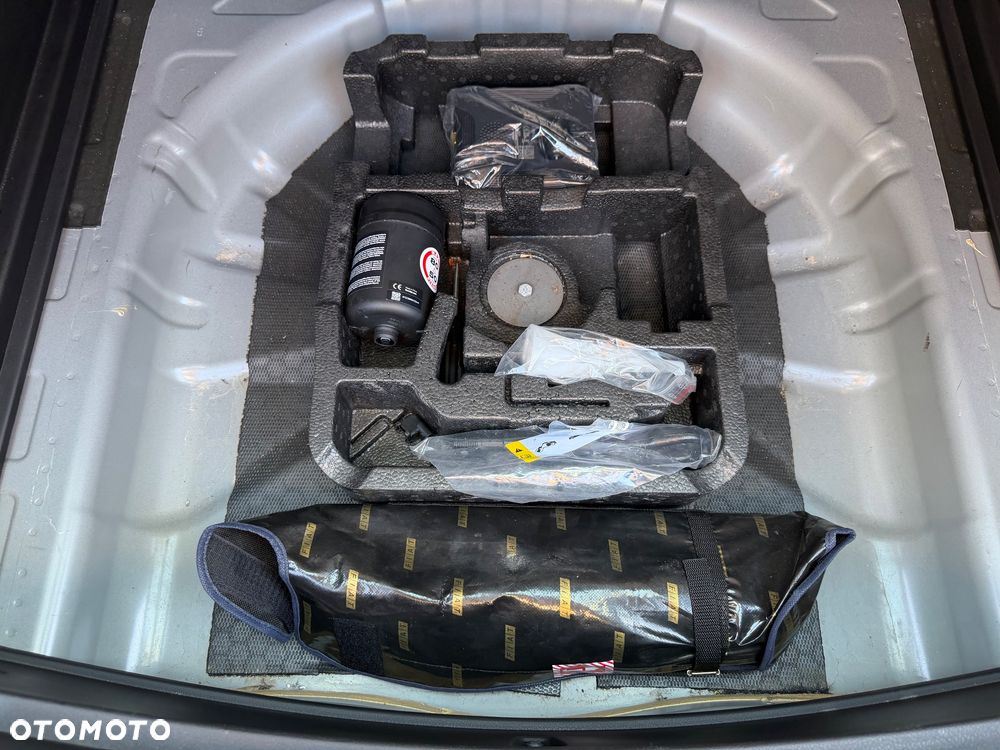 Jeep Compass 1.5 T4 mHEV Altitude Winter Edition FWD S&S DCT - 24